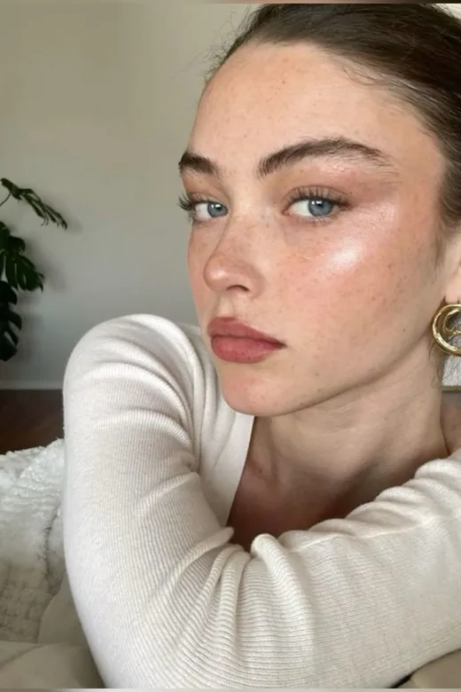 Pilar, 23 años, soltera en Granada, Zaidín